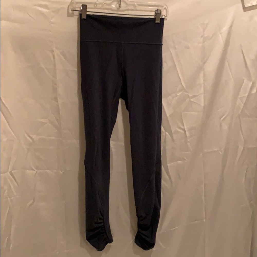 Lululemon leggings!